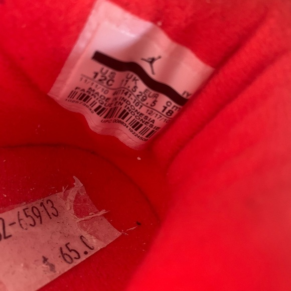 Michael Jordan Kids Snickers - Picture 3 of 6